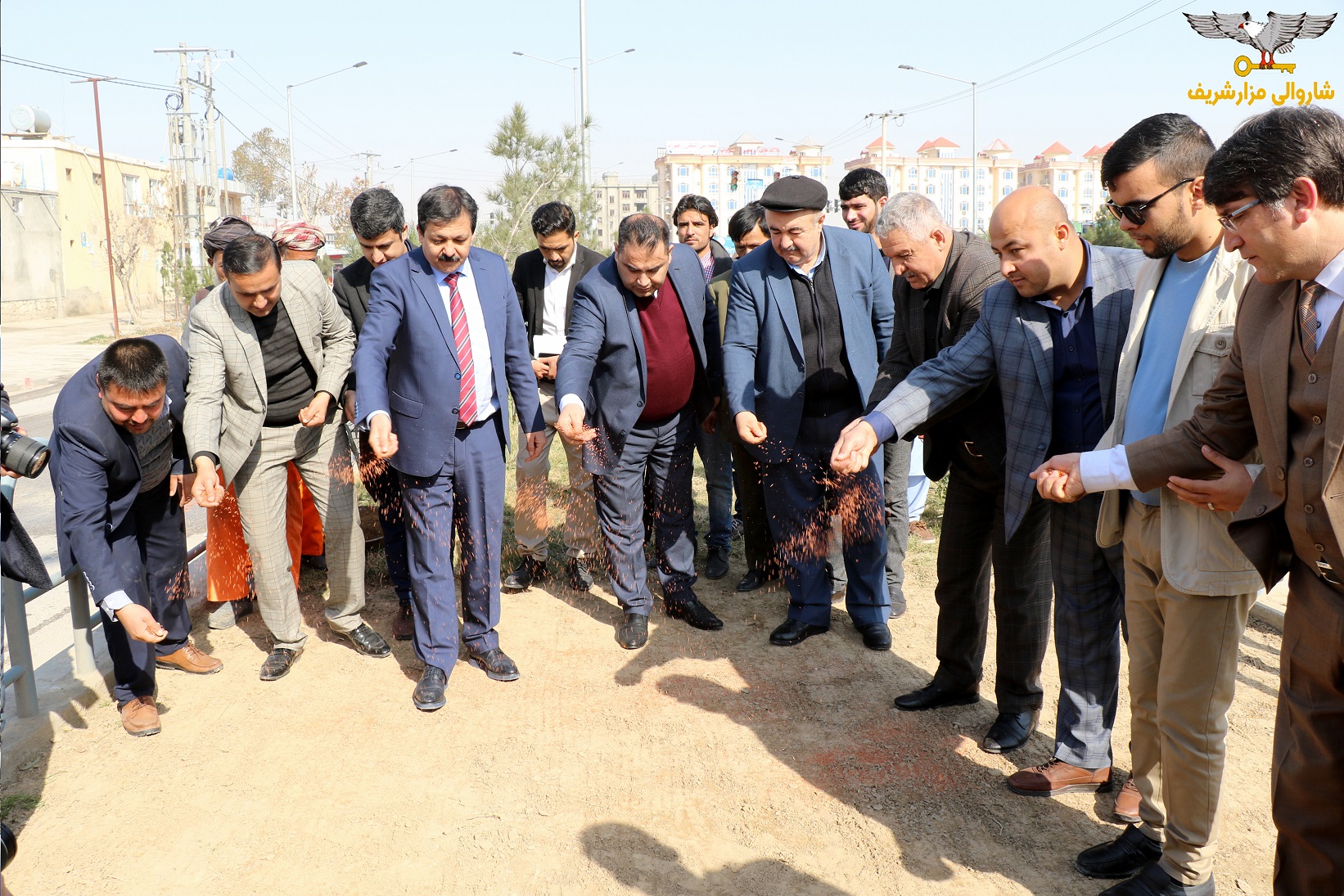 گزارش تصویری از آغاز روند سرسبزی و نهال شانی از سوی شاروالی مزارشریف